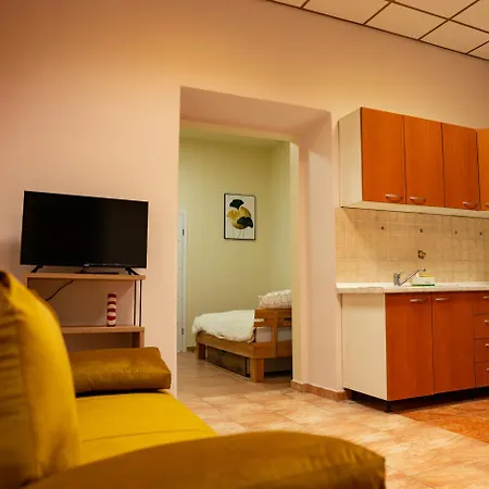 Apartment Center 40m *